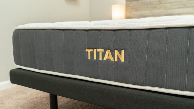 brooklyn-bedding-titan-mattress-review-logo-2.jpg