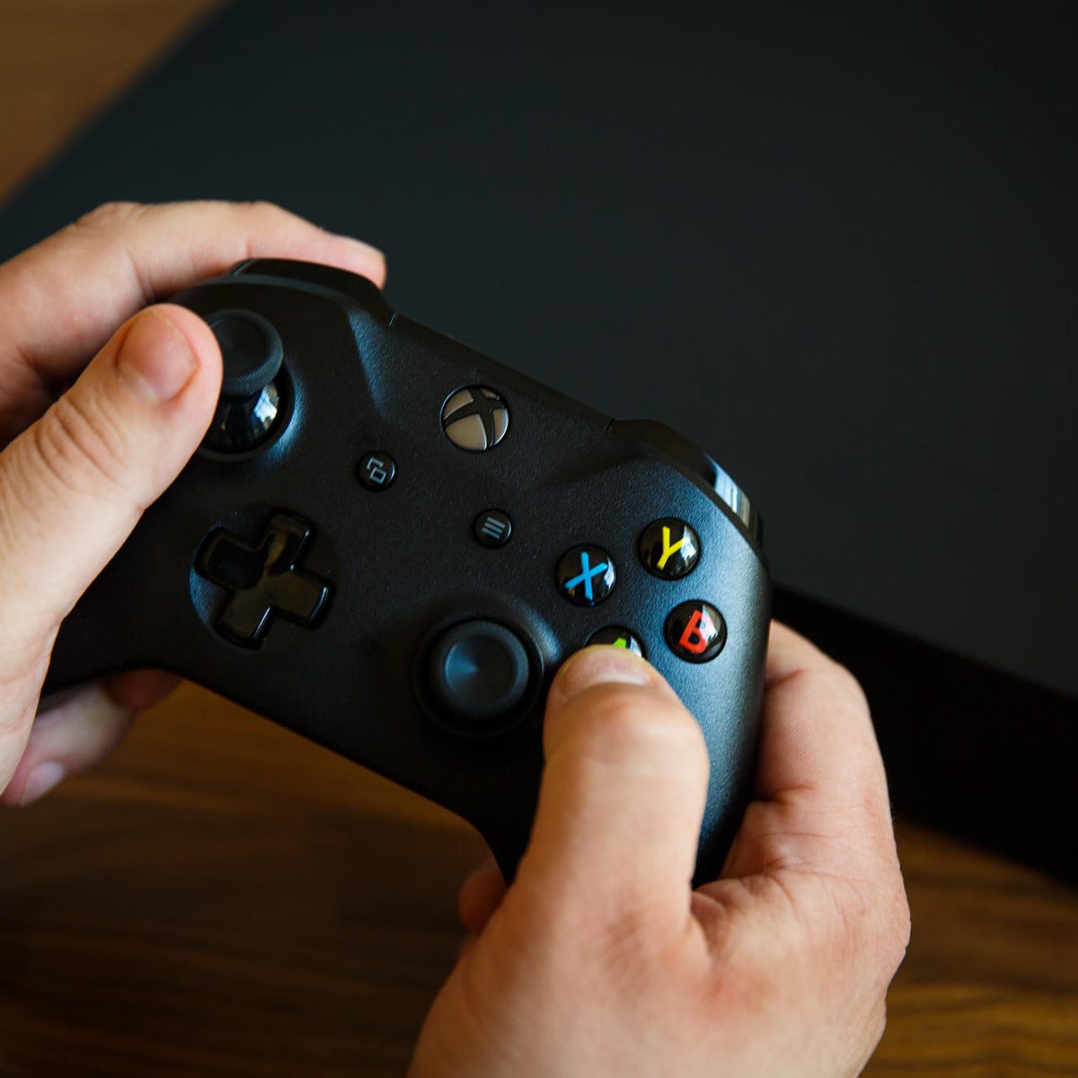 cushion Conquest smog Microsoft Xbox One X review: It's the most powerful console you can buy.  But is that enough? - CNET