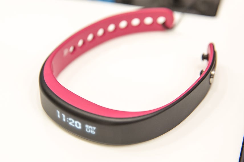Hands on with Garmin's Vivosmart health tracker and smartwatch hybrid
