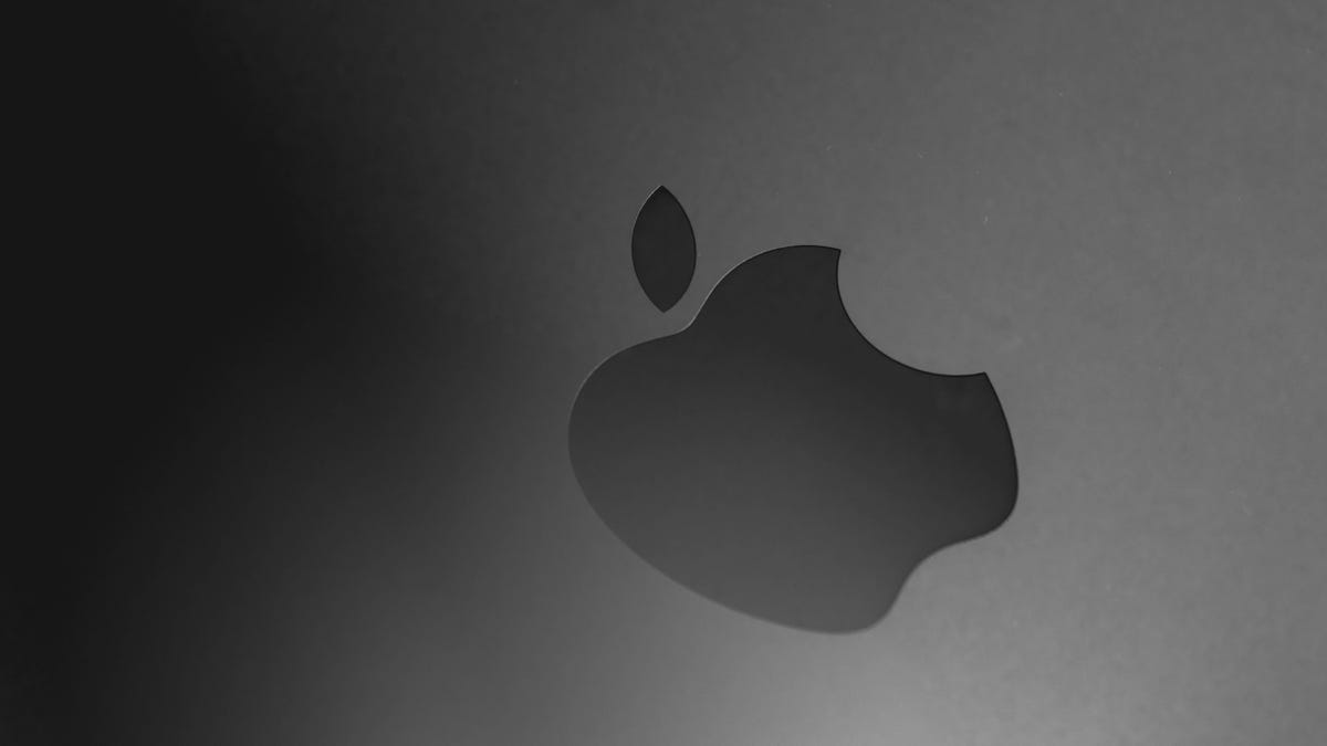 apple-logo-black-macro-1-de-1