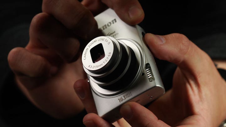 Canon PowerShot ELPH 110 HS review: Canon PowerShot ELPH 110 HS - CNET