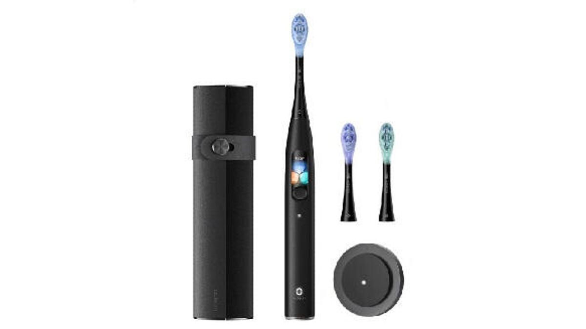 Innovation News The Oclean X Ultra Wi-Fi Digital Toothbrush with extra heads and charger