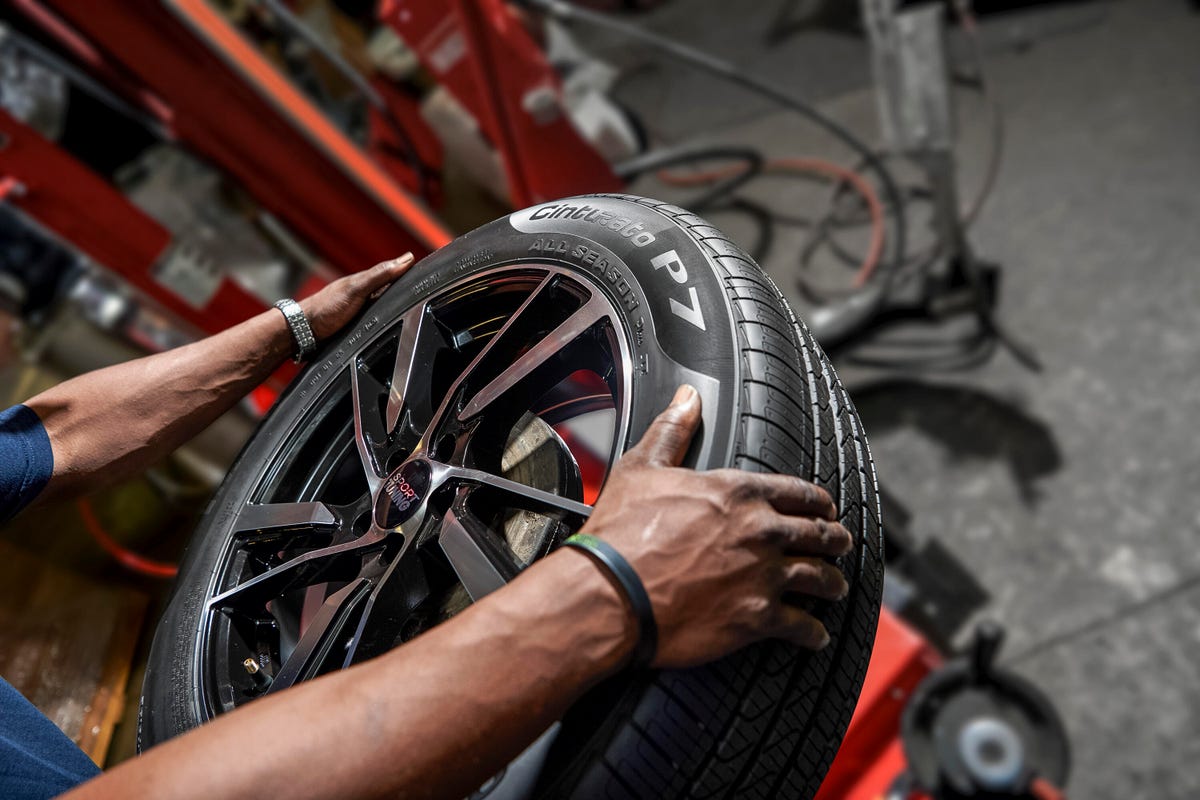 tire-rack-pirelli-cinturato-p7-all-season-ii-being-mounted