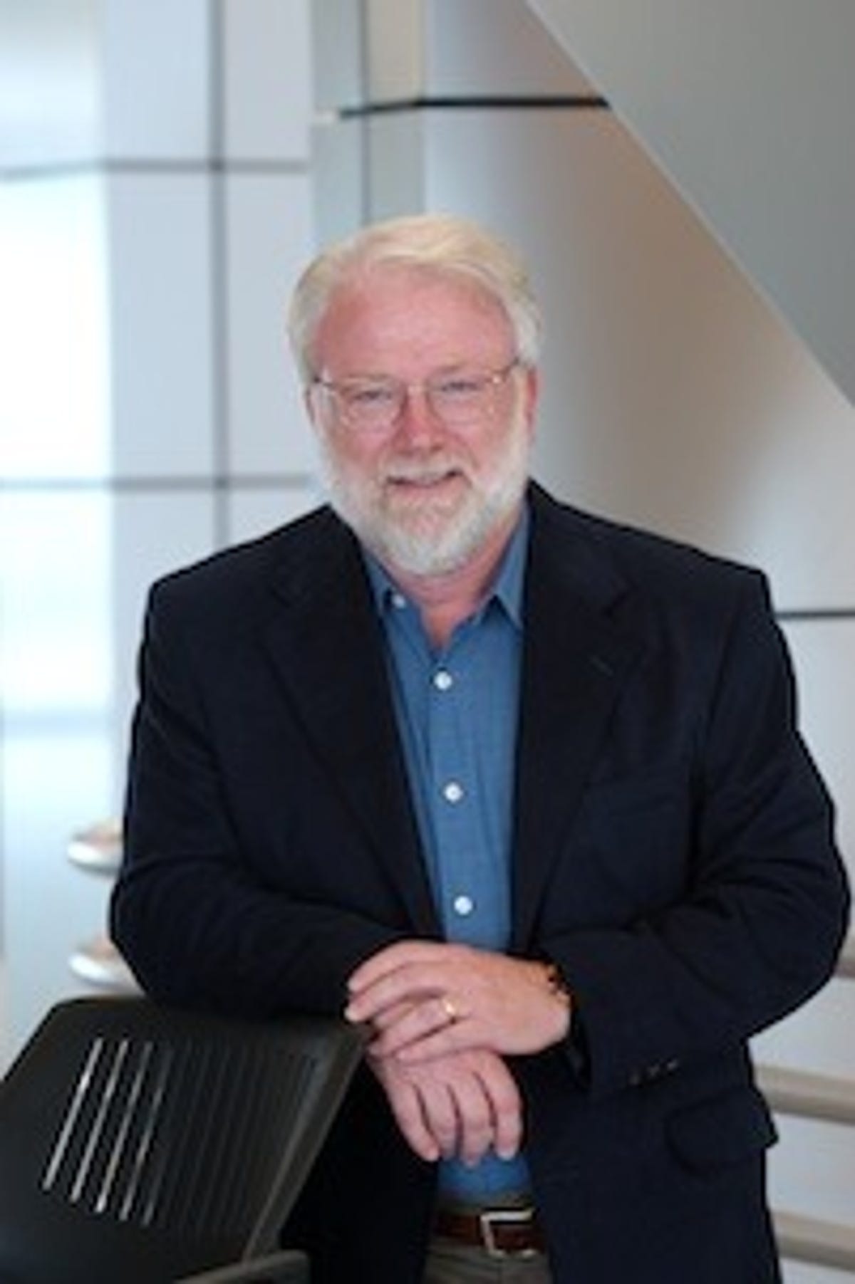 Thom Dunning directs the Institute for Advanced Computing Applications and Technologies and the NCSA.