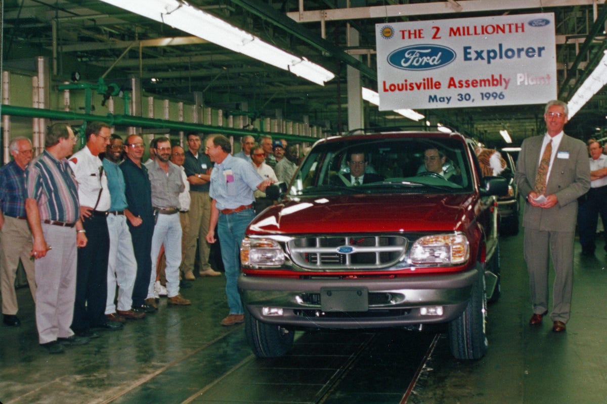 1996-ford-explorer-two-millionth-build-1