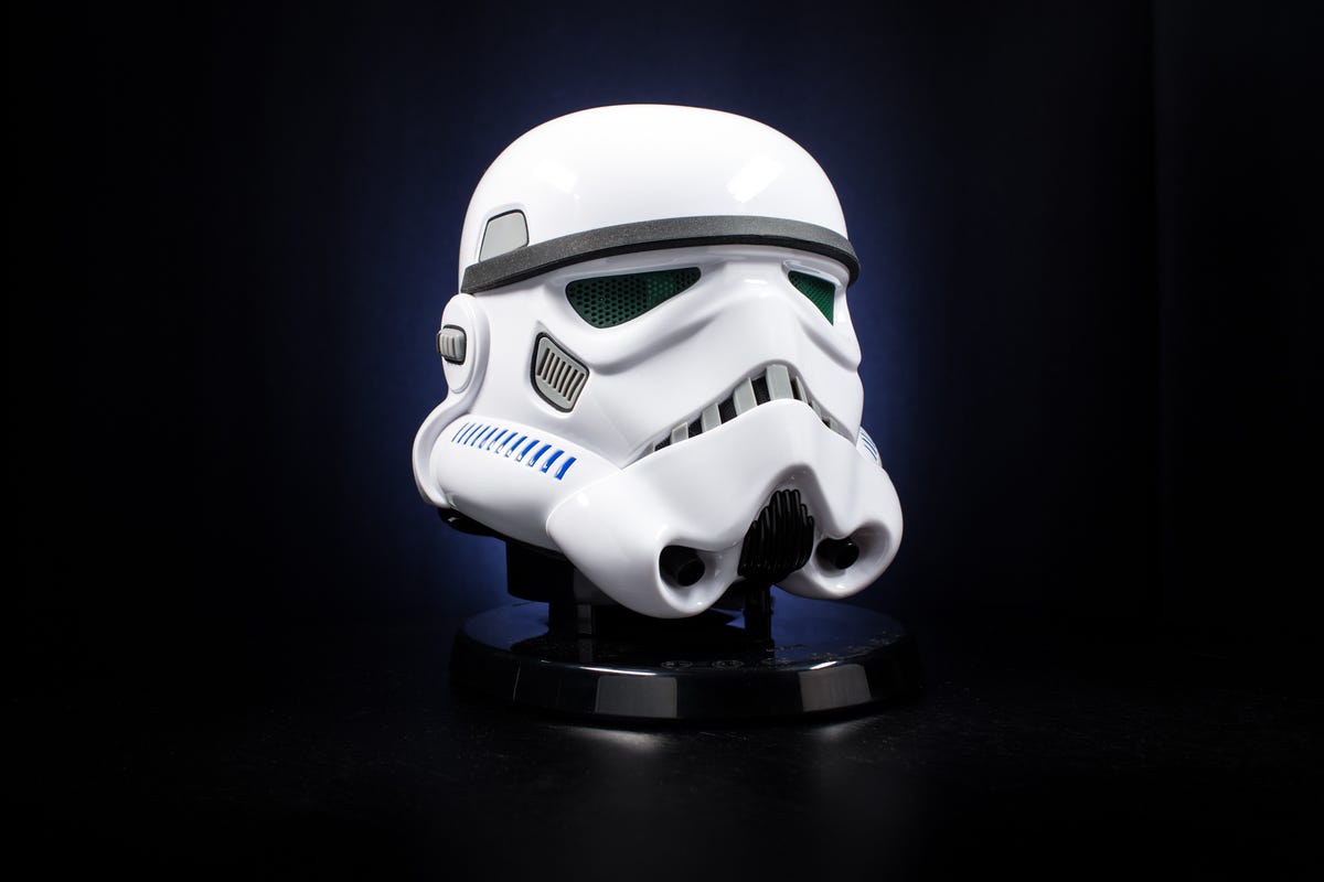 star-wars-helmets-speakers-vader-c3po-2.jpg