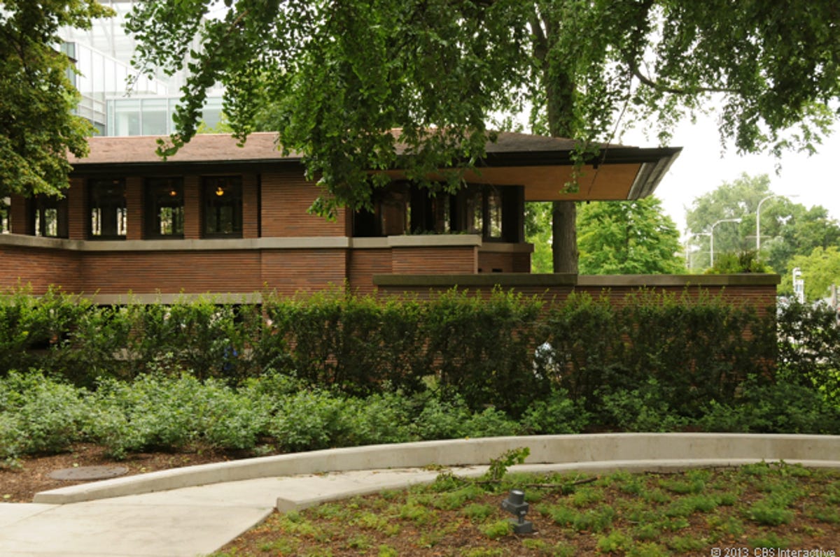 Robie_House_from_north.jpg