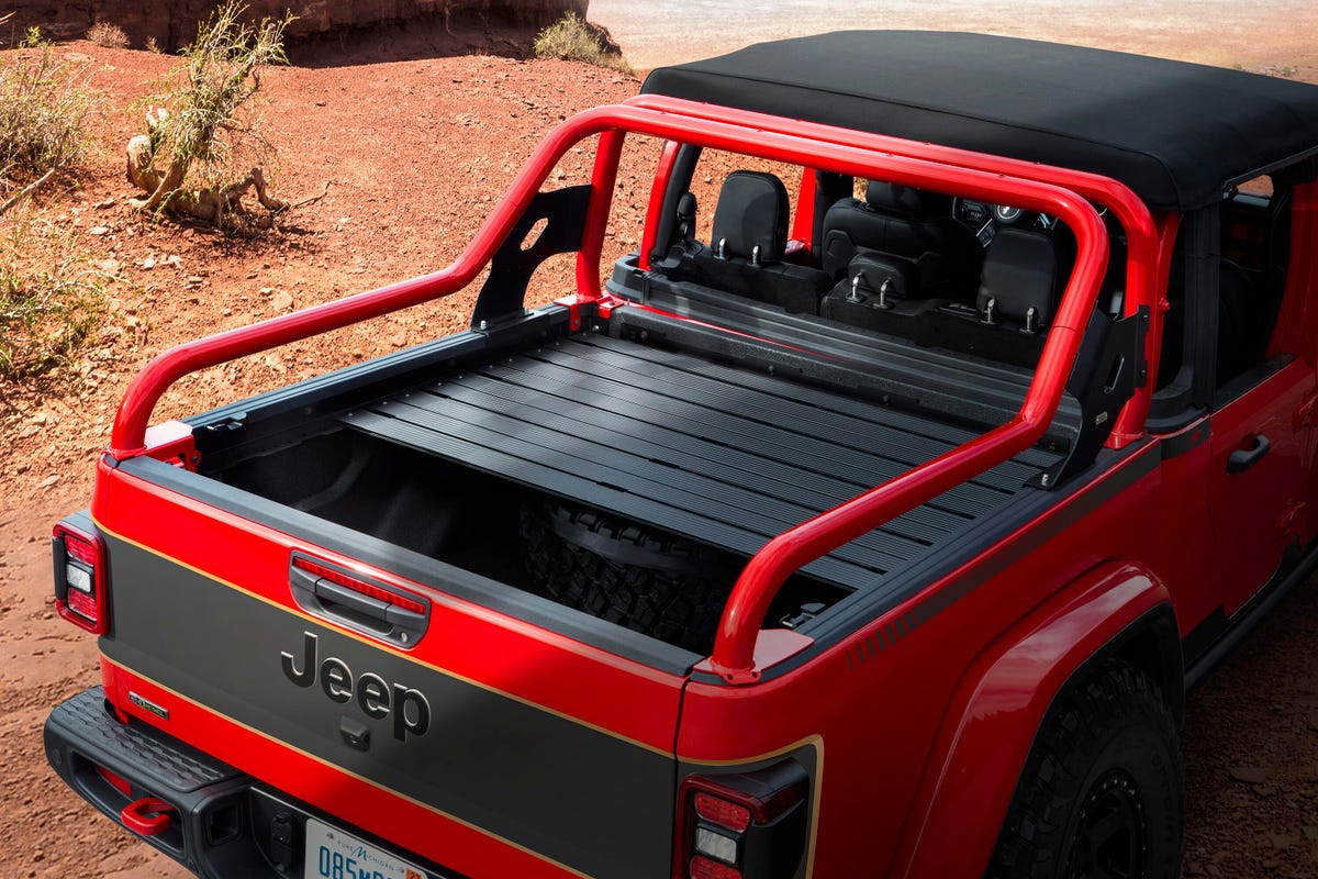 Red Bare Easter Jeep Safari concept 2021