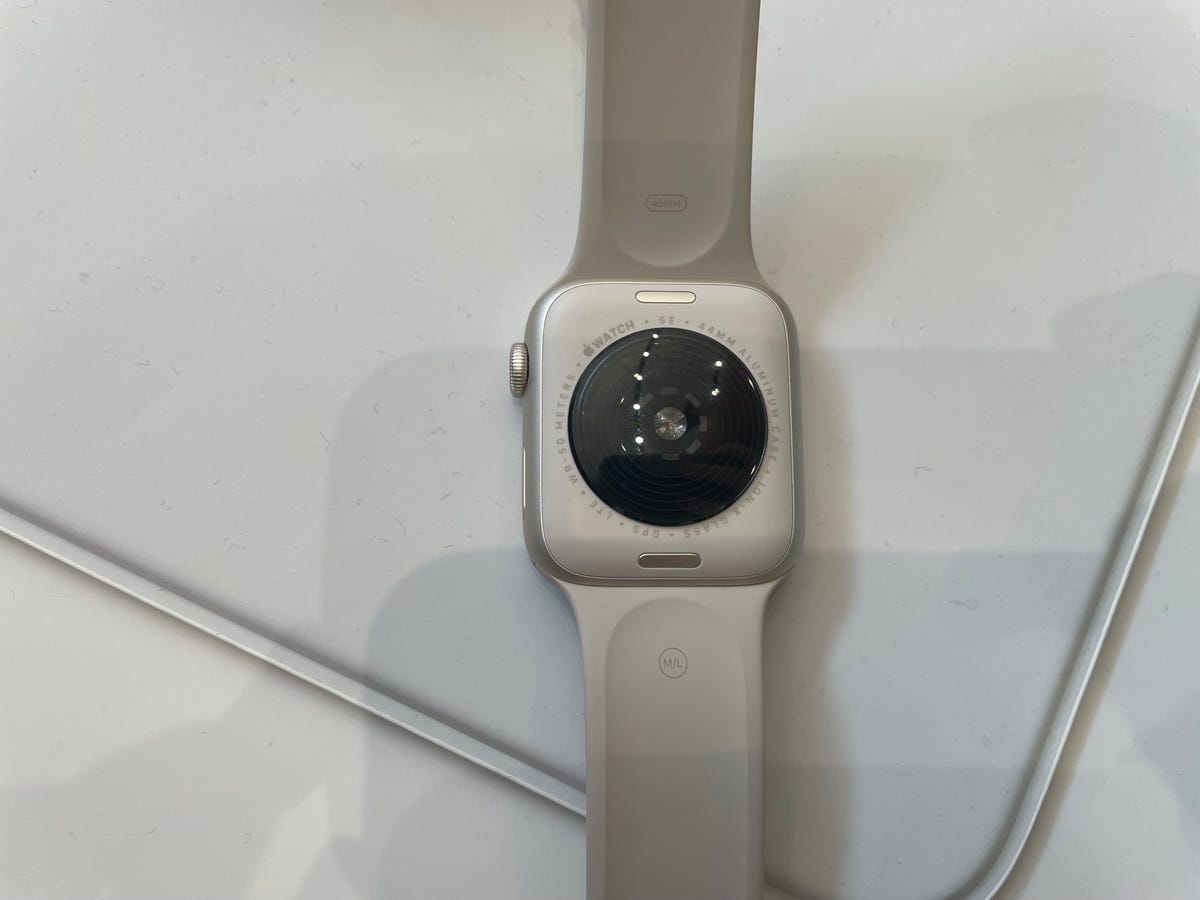 The underside of the Apple Watch SE 2022