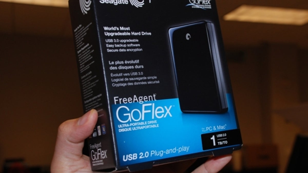 Seagate&apos;s FreeAgent GoFlex has by far the best design that gives you the freedom of choosing the type of connection.
