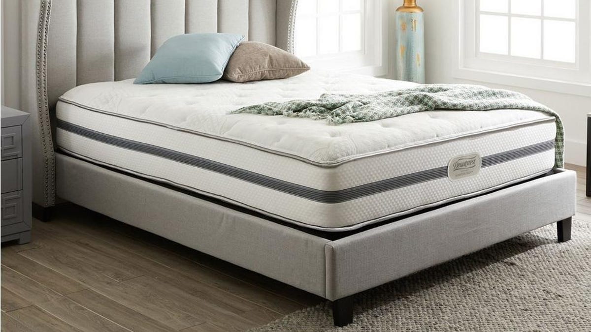 simmons-beautyrest-recharge-ashaway-11-inch-plush-mattress