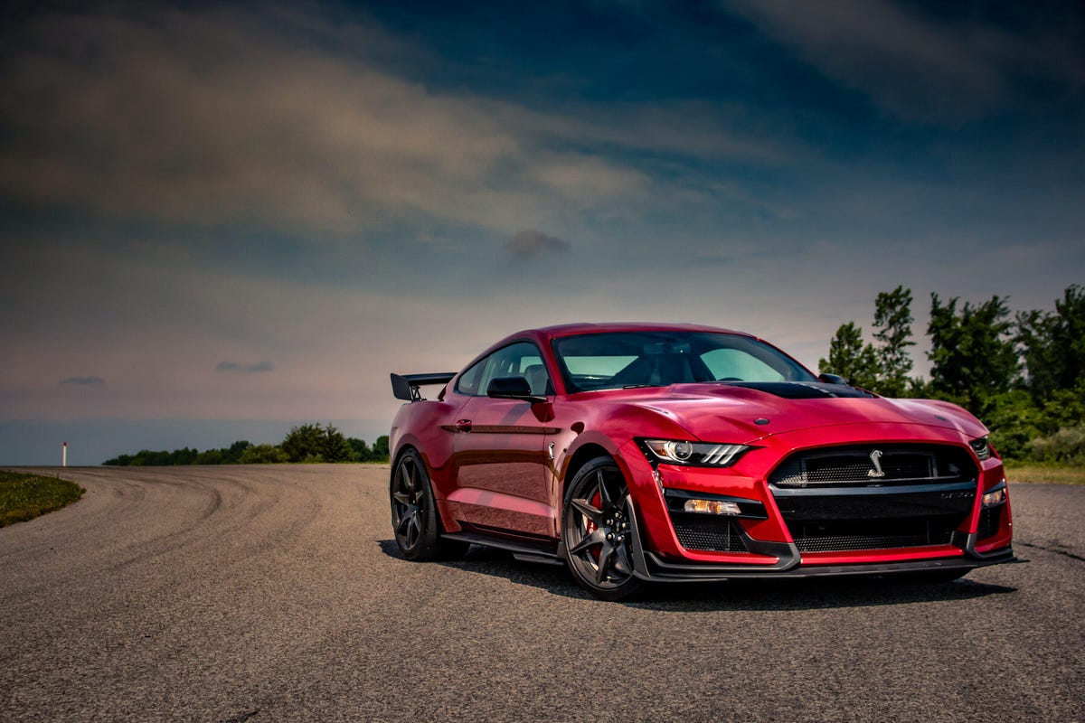 2020-ford-mustang-shelby-gt500-5