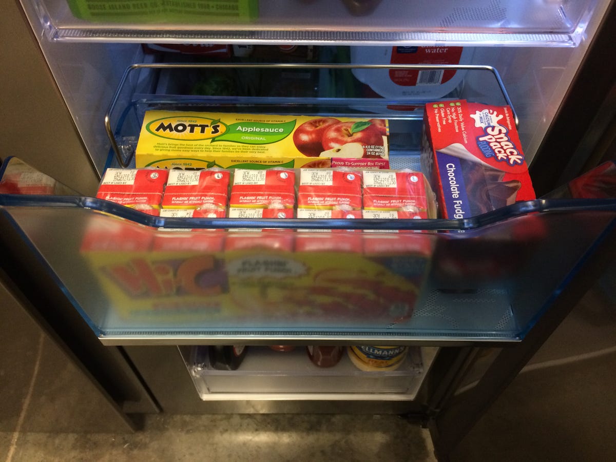 samsung-food-showcase-3k-fridge-kid-drawer.jpg
