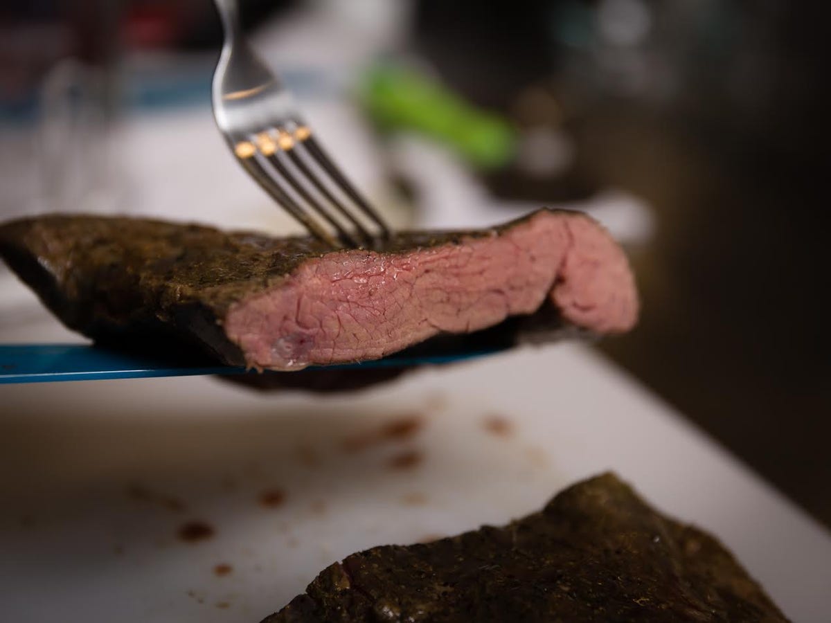 anova-precision-cooker-flank-steak.jpg