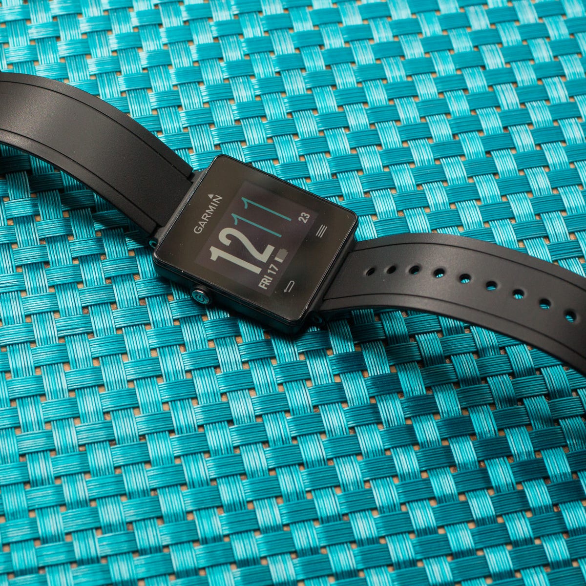 forræderi utilfredsstillende Harden Garmin Vivoactive review: Garmin's first fitness smartwatch misses the mark  - CNET