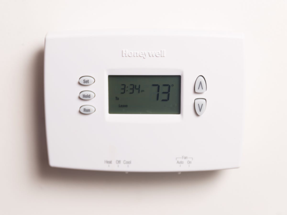 honeywell-rthl2310b-thermostat-product-photos-2.jpg