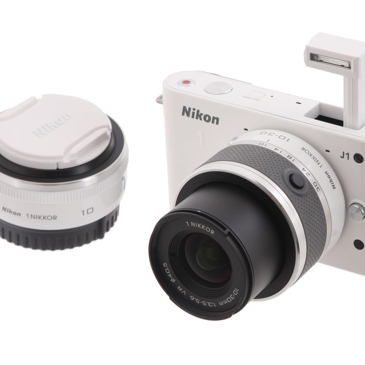 Nikon 1 J1 with 10-30mm lens review: Nikon 1 J1 with 10-30mm lens