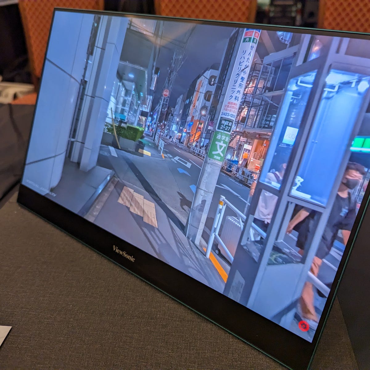 ViewSonic's Portable 4K OLED Monitor Is Something I'd Actually Use - CNET