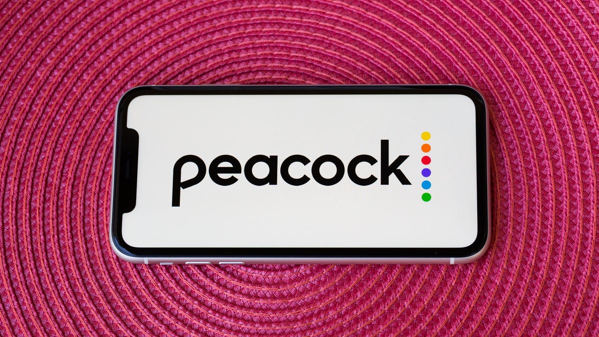peacock-logo-iphone-11-3628