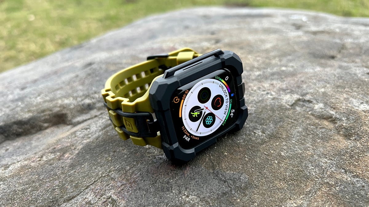 An Apple Watch inside the Element Special Ops watch band.