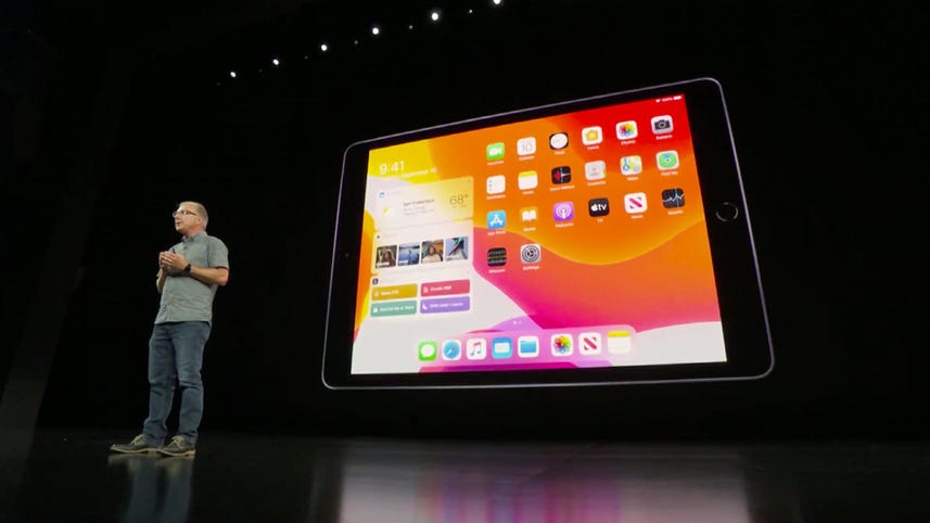 Apple unveils iPad with bigger screen