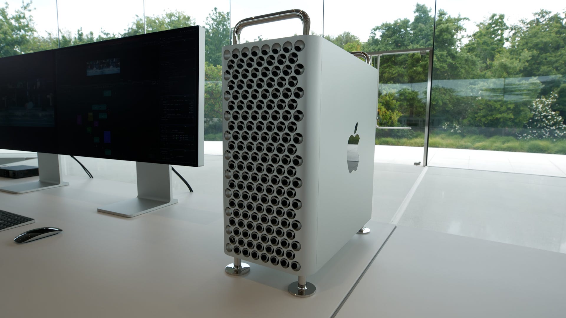 First Look: Apple Mac Pro and Mac Studio - Video - CNET
