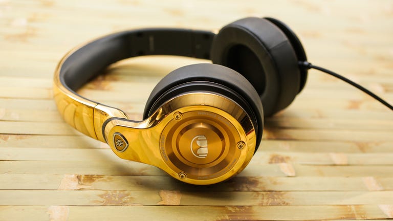 monster-24k-over-ear-headphones-product-photos06.jpg