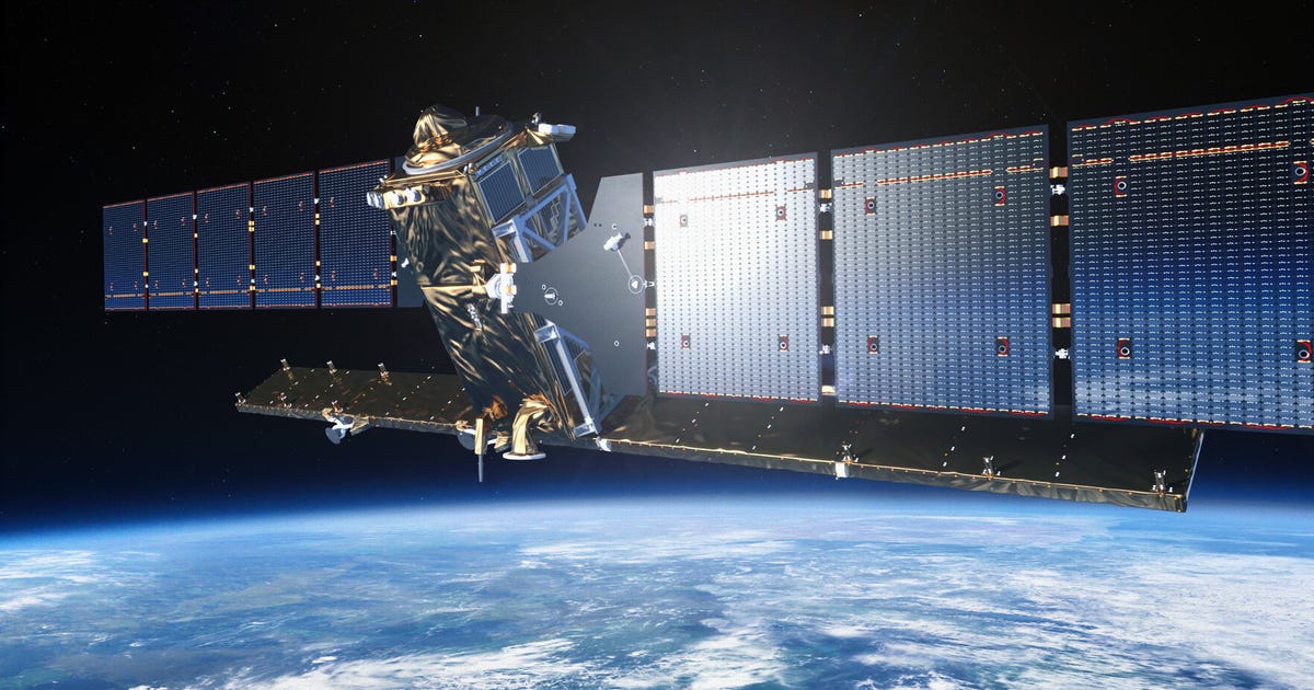 earth-watching-satellite-escapes-nearly-head-on-collision-with-russian-space-debris
