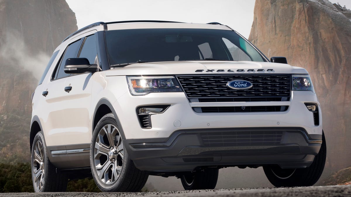 2018 Ford Explorer review: 2018 Ford Explorer: Minor updates to tech and  aesthetics - CNET