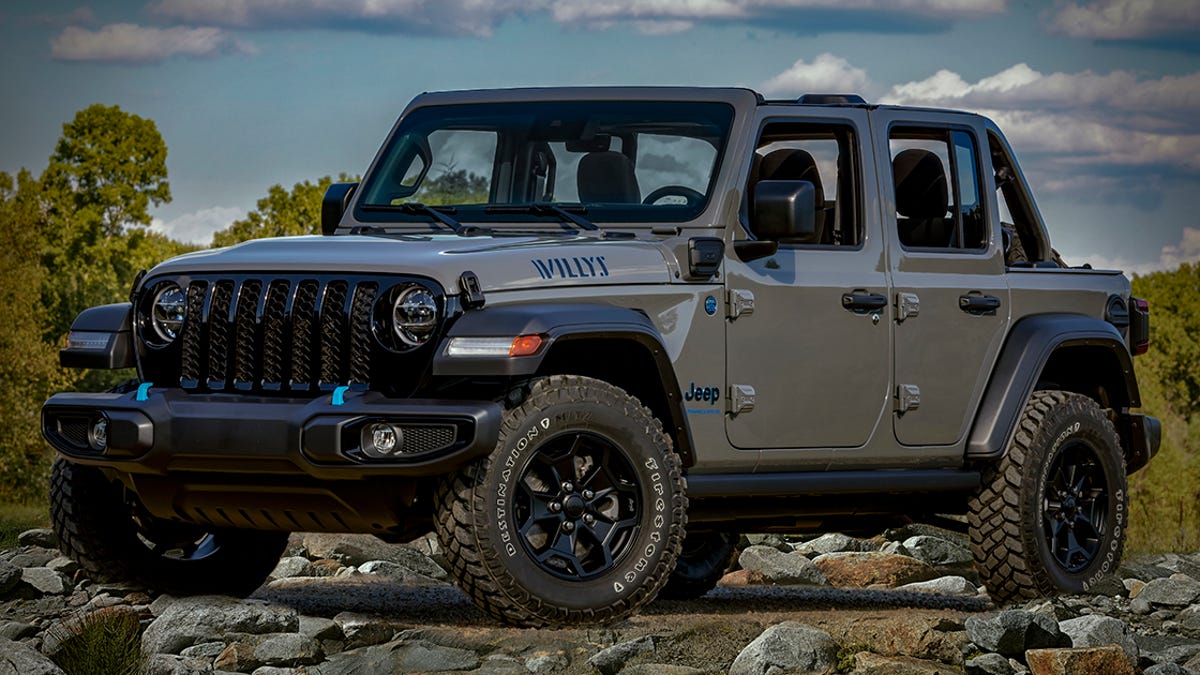 2023 Jeep Wrangler 4xe PHEV Gains New Willys Trim - CNET