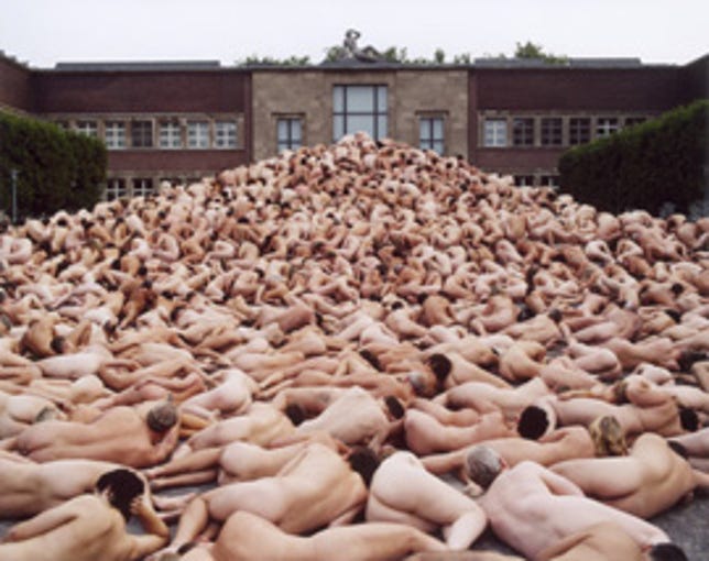 Spencer Tunick photo from I-20 gallery.