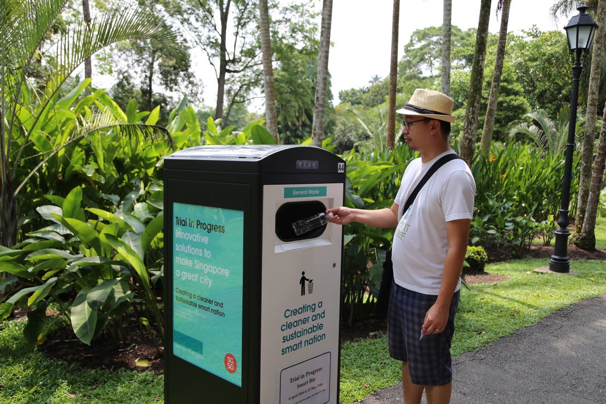 smart-trash-singapore-alo.jpg