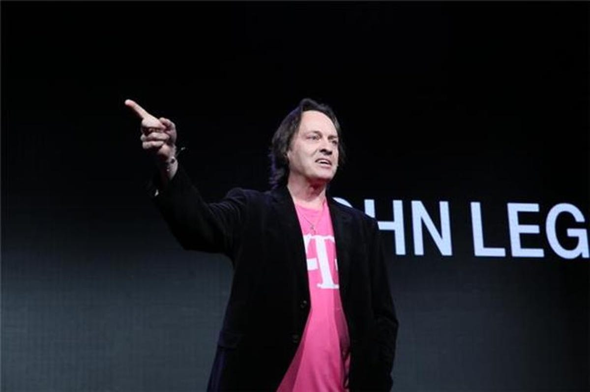 T-Mobile_CEO_John_Legere_CES_2014_02.jpg