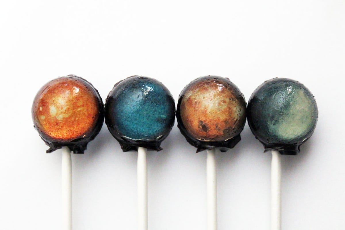 Solar system lollipops