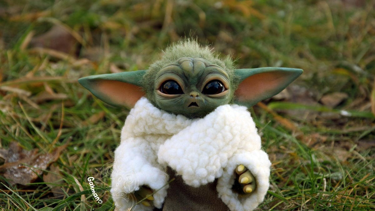 Yoda toy baby