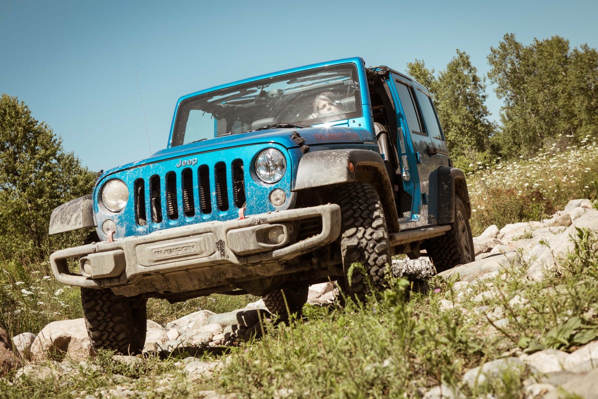 2016-jeep-rubicon-unlimited-17.jpg