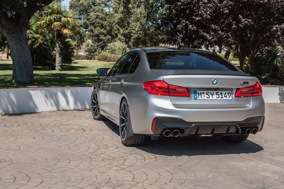 2019-bmw-m5-competition-6