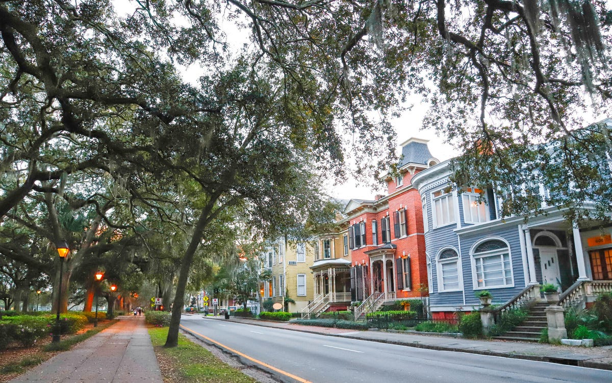 Colorful historic houses around Forsyth Park in downtown Savannah, Georgia.