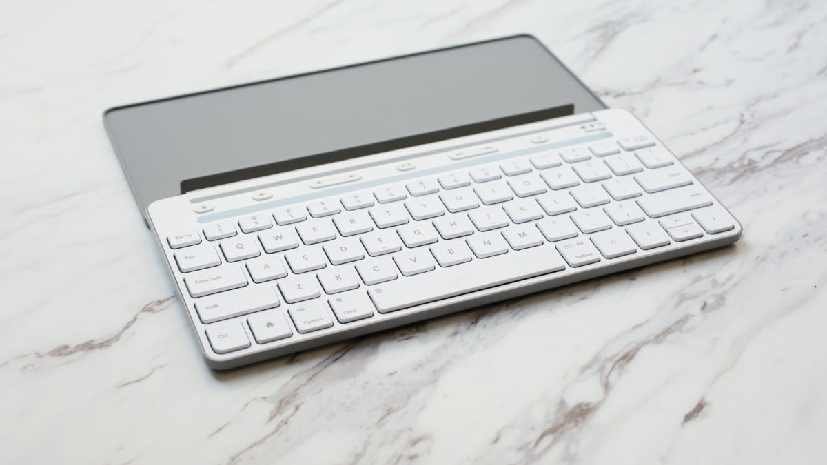 microsoft-universal-mobile-keyboard01.jpg