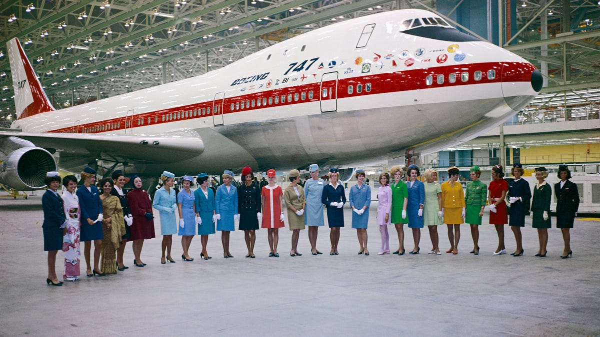 boeing-747-rollout.jpg