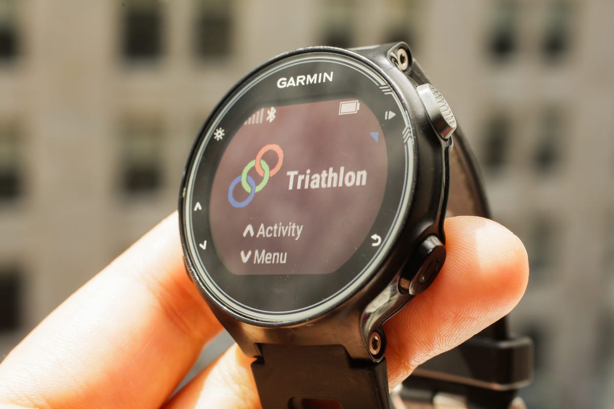 kompas millimeter skepsis Garmin Forerunner 735XT review: A slim, lightweight triathlon watch that's  worth the money - CNET