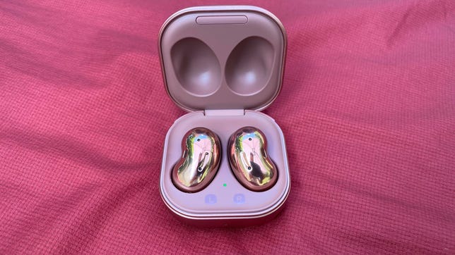 Galaxy Buds Live stay in my ears better than AirPods, but noise canceling  needs some work - CNET
