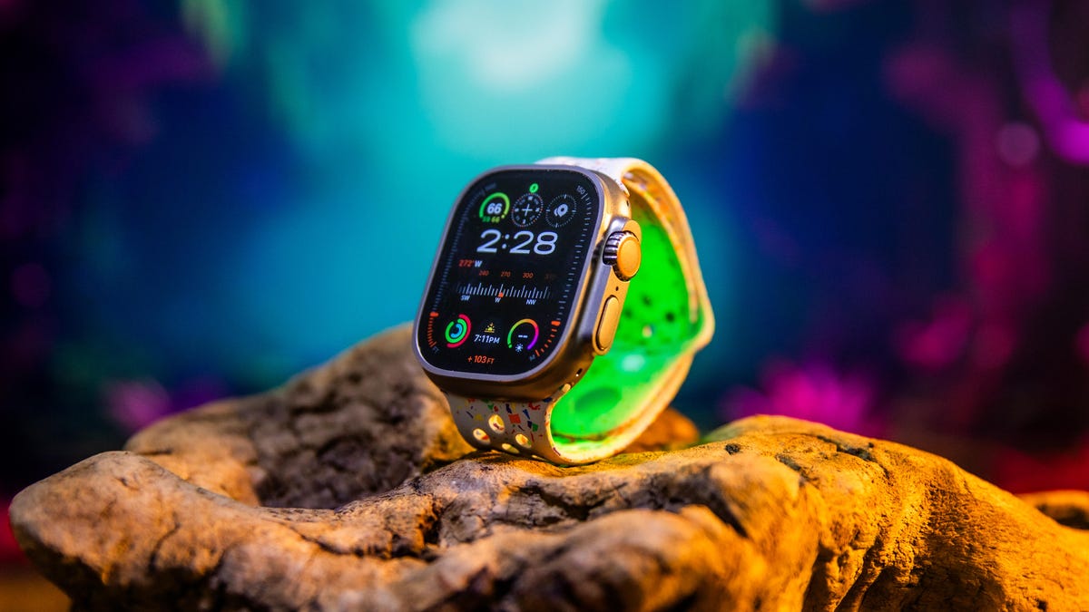 Apple Watch Ultra 2 Review: A Brighter Screen Makes My Favorite Watch  Better - CNET