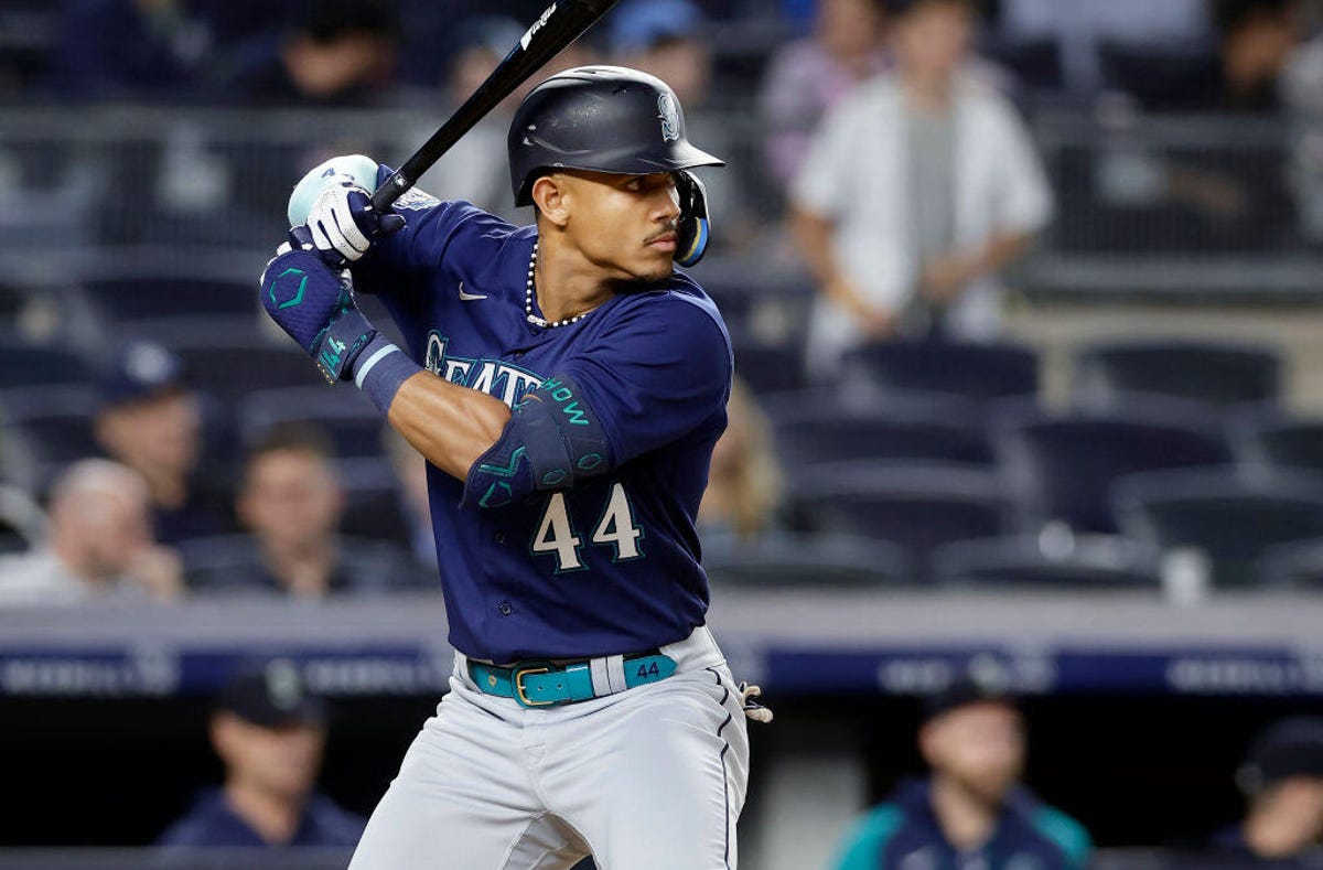 Julio Rodriguez of the Seattle Mariners at bat