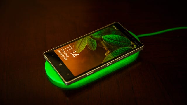 nokia-wireless-charging-plate-7694-003.jpg