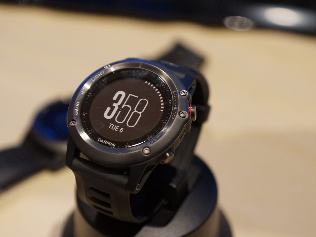Begå underslæb kartoffel klamre sig Garmin Fenix 3 announced, a stylish training watch with activity tracking,  phone notifications - CNET