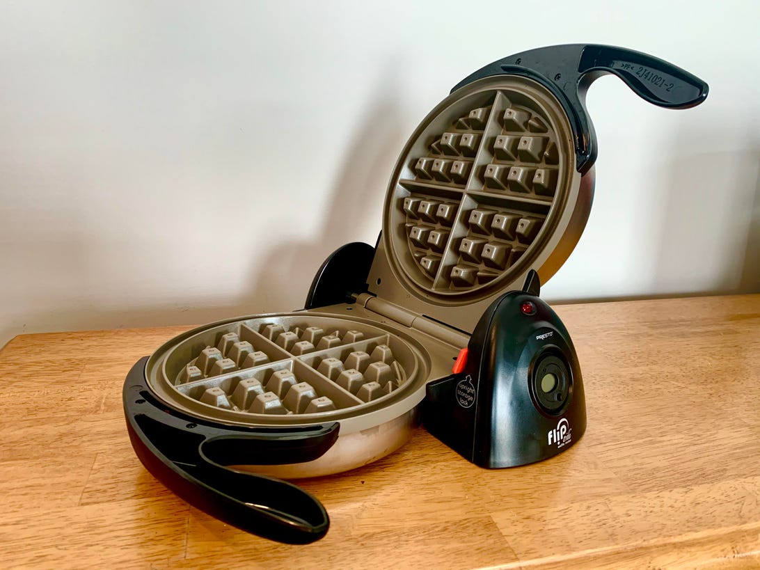presto flipside ceramic belgian waffle maker