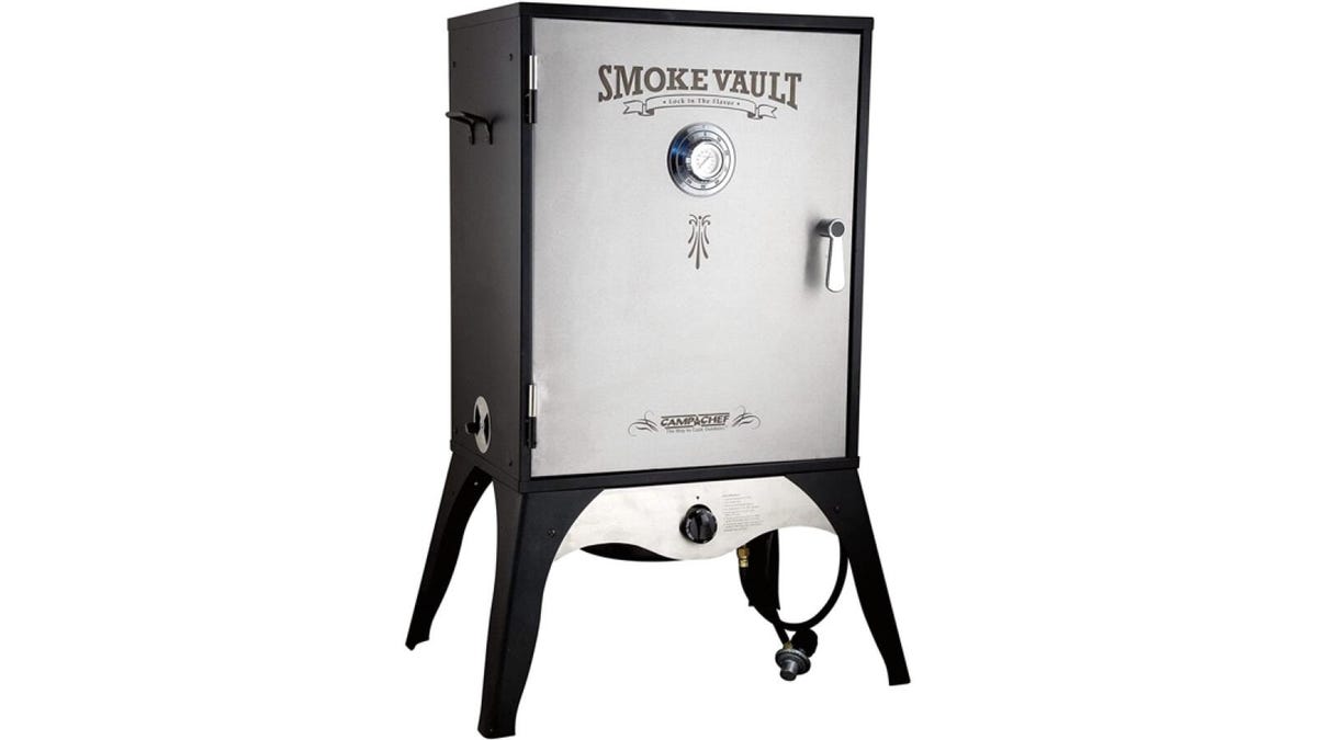Smoke vault Smoker