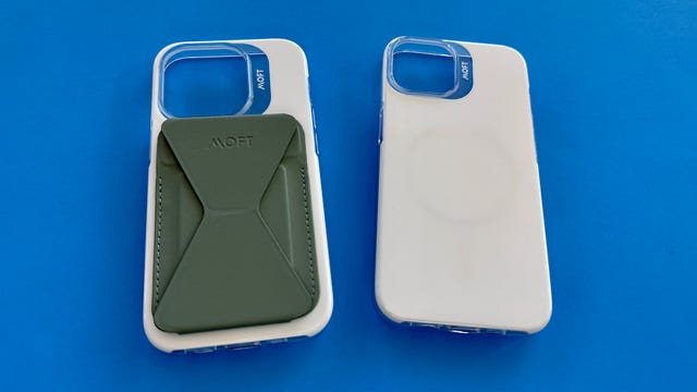 Moft's MagSafe iPhone 14 case bundled with a MagSafe wallet