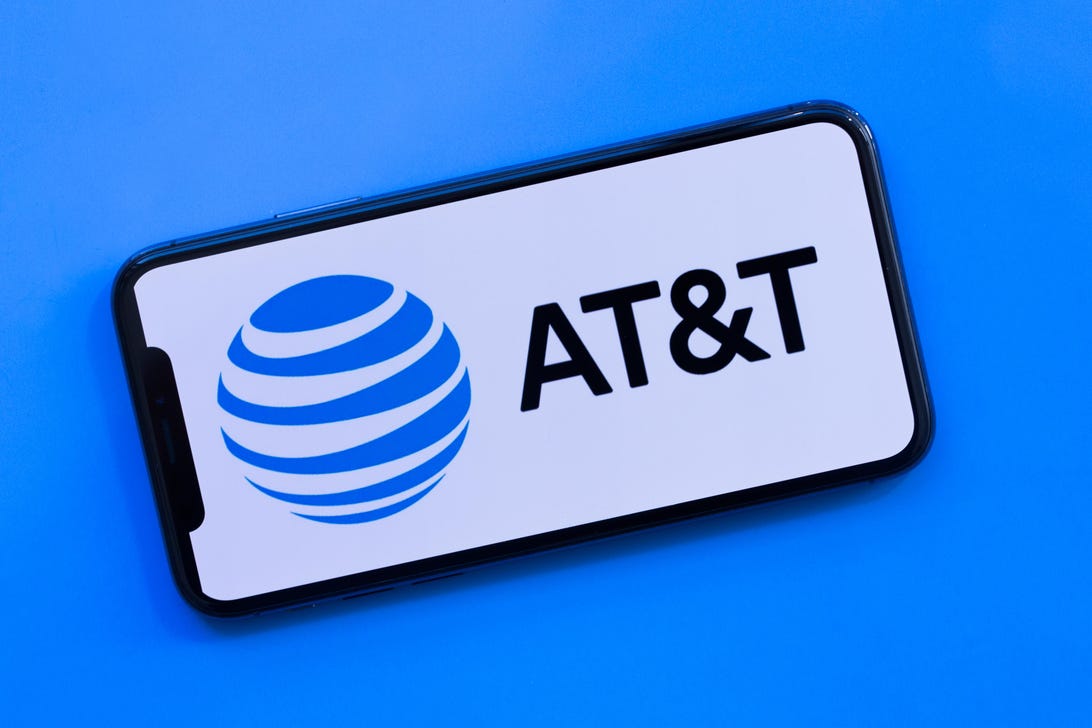 AT&T turns on 5G in New York, but it still isn’t available to consumers
